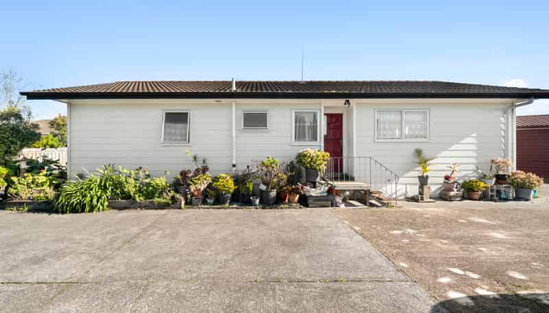 25 Silverstone Place, Henderson
