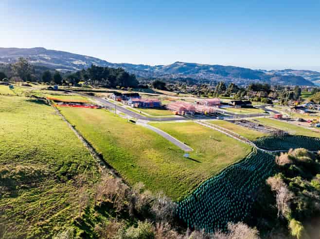 195 Wakari Road, Helensburgh