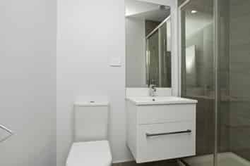 2/21 Moor Avenue, Te Atatu Peninsula