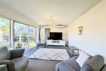 8 Markham Place, Bucklands Beach