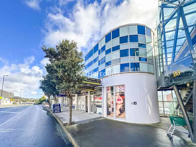Bite Sized Retail in Silverdale