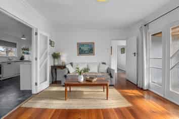 24 Konene Street, Utuhina