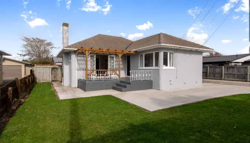 24 Konene Street, Utuhina