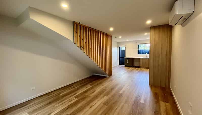 8/506 Glenfield Road, Bayview
