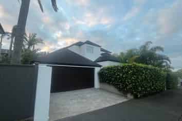 2 Puna Street, Orakei