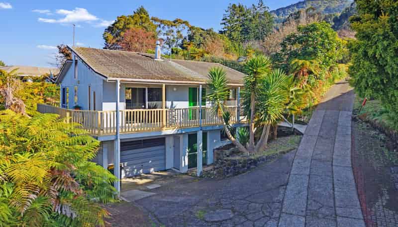 15A Russell Crescent, Western Heights