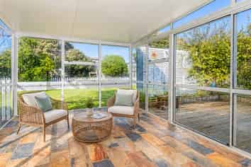 38 Norfolk Crescent, Otaki Beach
