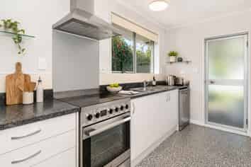 38 Norfolk Crescent, Otaki Beach