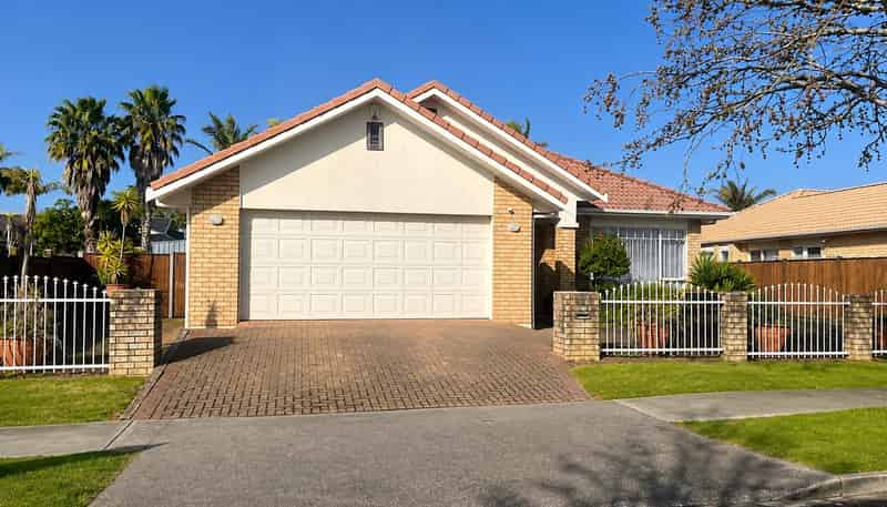 14 Corta Bella Place, Golflands
