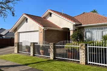 14 Corta Bella Place, Golflands