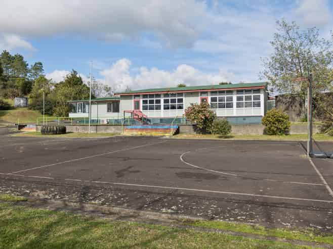  John Avenue, Pukemiro