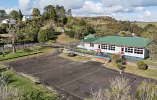  John Avenue, Pukemiro