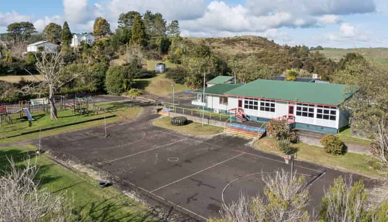  John Avenue, Pukemiro