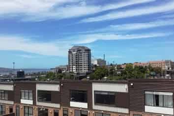 5/1 Glenside Crescent, Eden Terrace