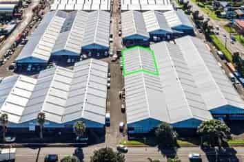 Modern Warehouse & Showroom Opportunity