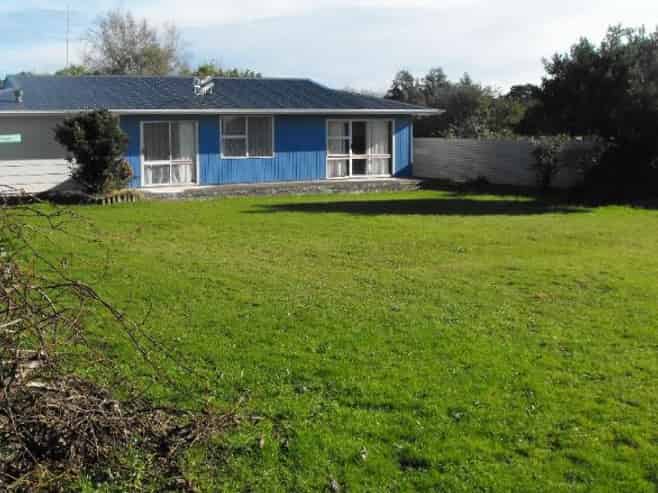 42 Kimberley Grove , Westbrook