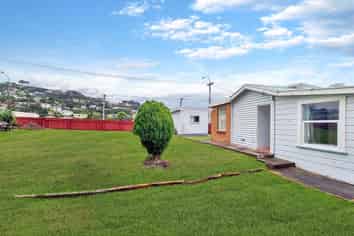 529 Broadway, Strathmore Park