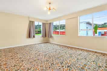 529 Broadway, Strathmore Park