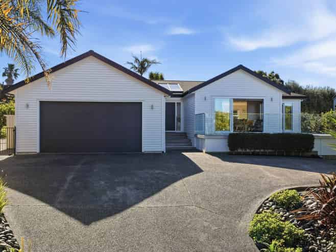 53 Regency Park Drive, Gulf Harbour
