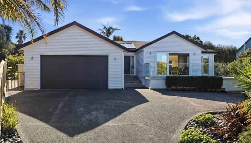 53 Regency Park Drive, Gulf Harbour