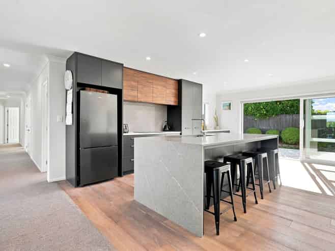 53 Regency Park Drive, Gulf Harbour