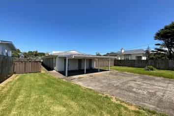 2/44 Muir Avenue, Mangere Bridge
