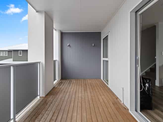 8/4 Palmerston Street, Hamilton Central