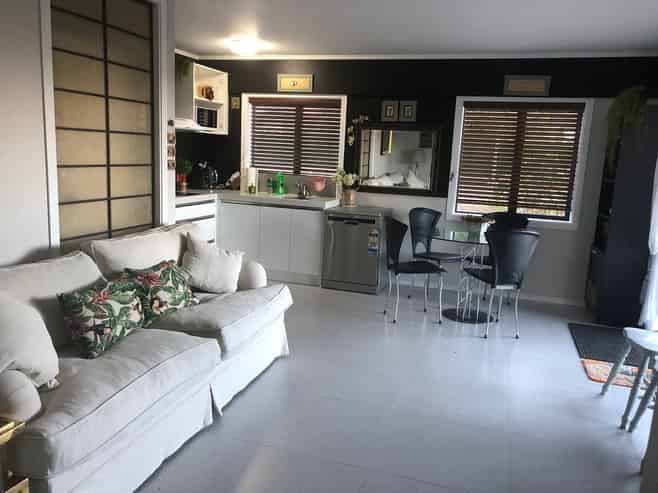 Auckland - Address withheld