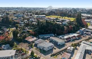Multi-tenanted commercial investment