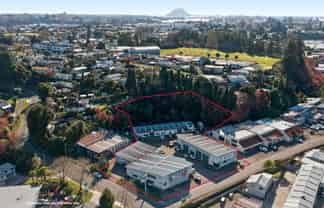 Multi-tenanted commercial investment