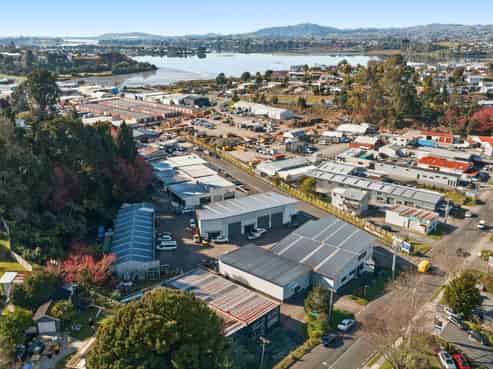 Multi-tenanted commercial investment