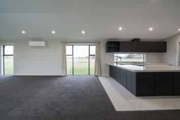 60 Seddon Road, Puketaha
