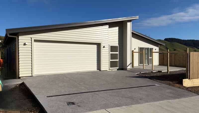 41 Crompton Avenue, Churton Park