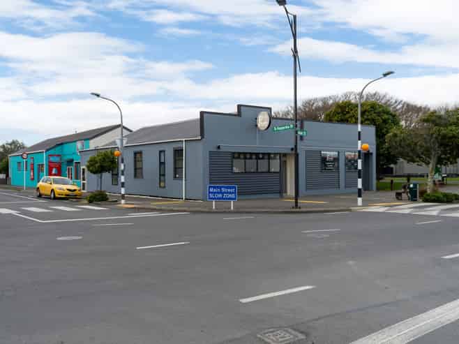 Healthcare investment with new lease