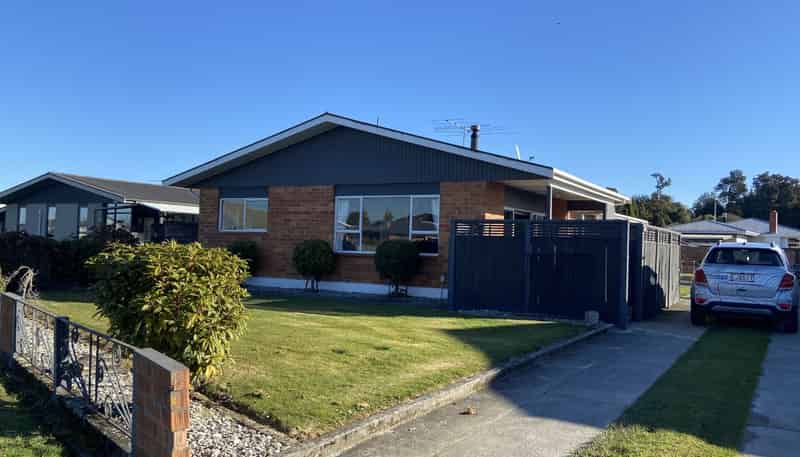 35 Waterford Drive, Winton