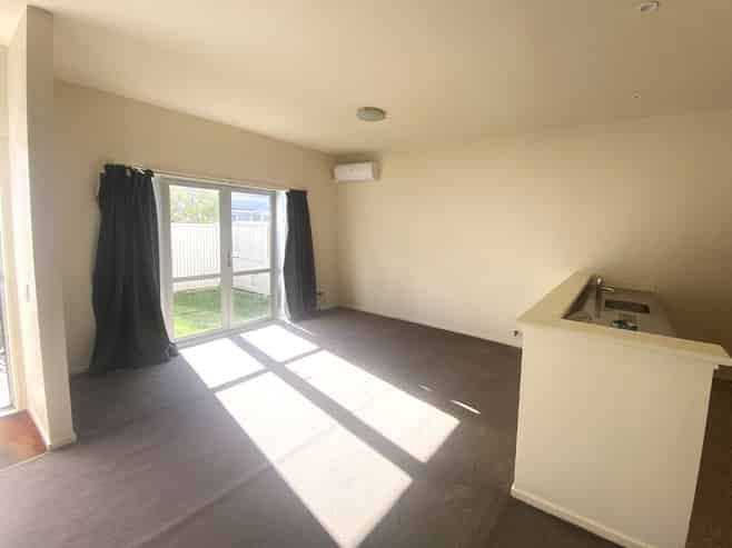 3/7 Henry Street, Kilbirnie