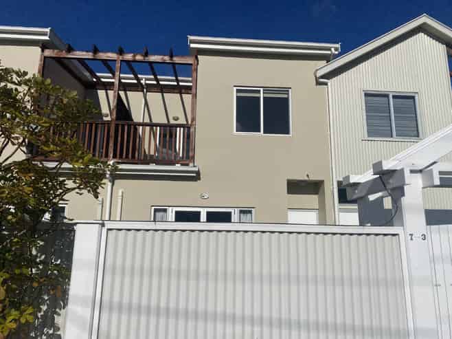 3/7 Henry Street, Kilbirnie