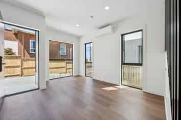 2C Rangitoto Terrace, Milford