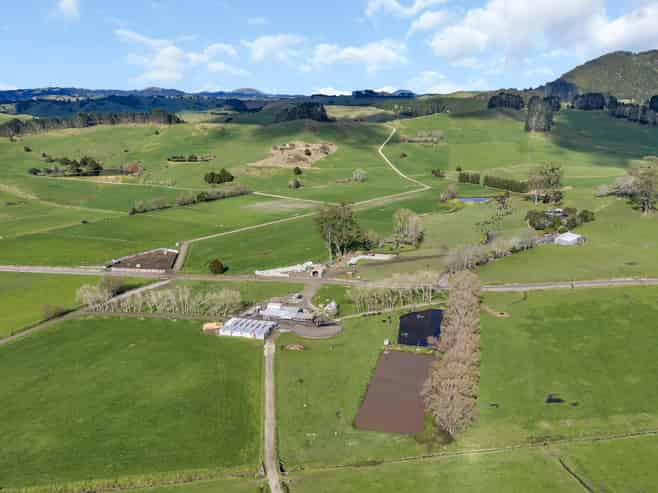 240 Otakairangi Road, Riponui