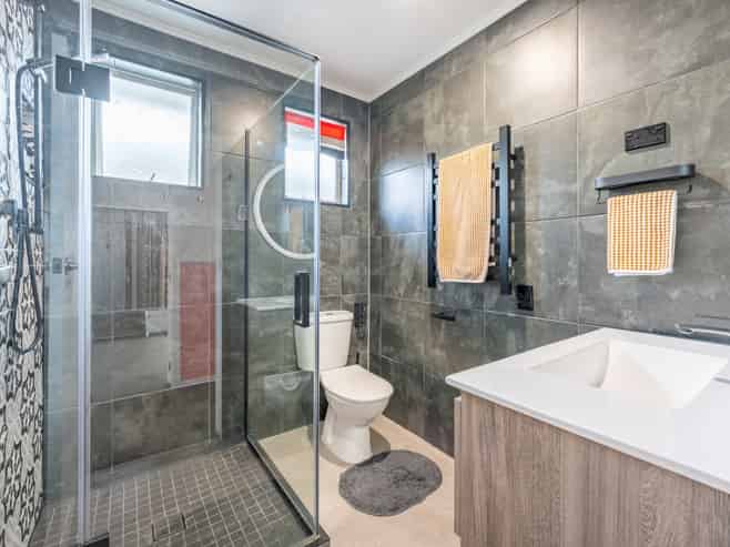 14 Hillsden Place, Glenwood