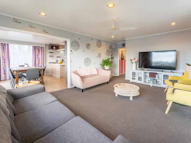 14 Hillsden Place, Glenwood