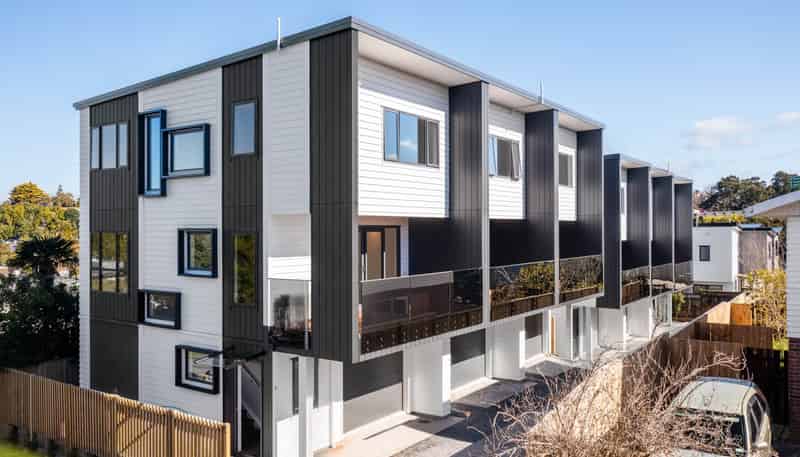 5 Kapiti Place, Sunnynook