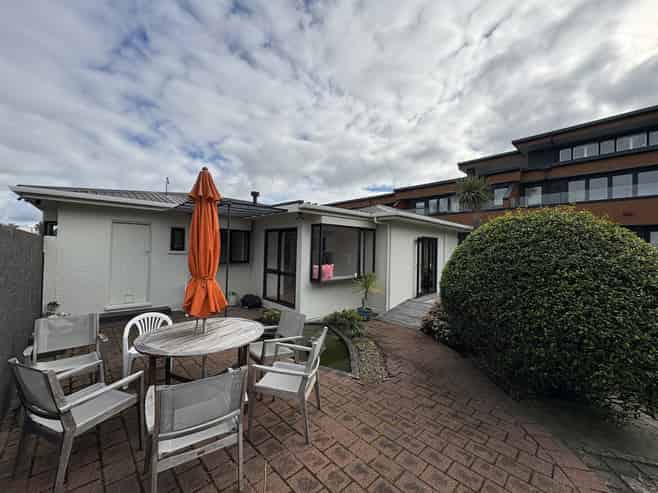 Where Business Meets the Mount Lifestyle