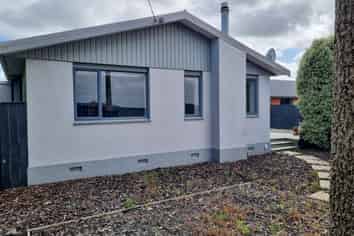 80 Watt Road, Otatara