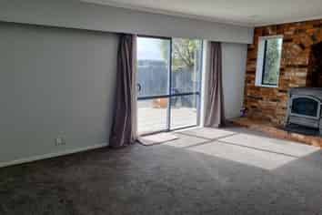 80 Watt Road, Otatara