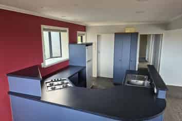 80 Watt Road, Otatara