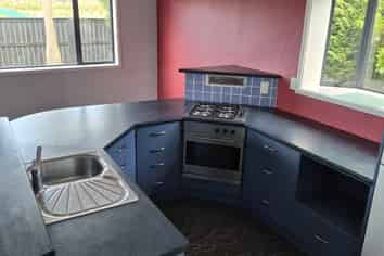 80 Watt Road, Otatara