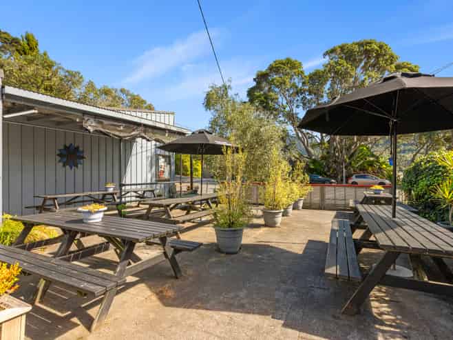 1194 Huia Road, Huia