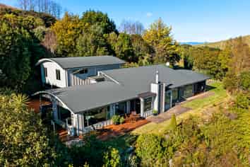 91 Hill View Drive, Acacia Bay