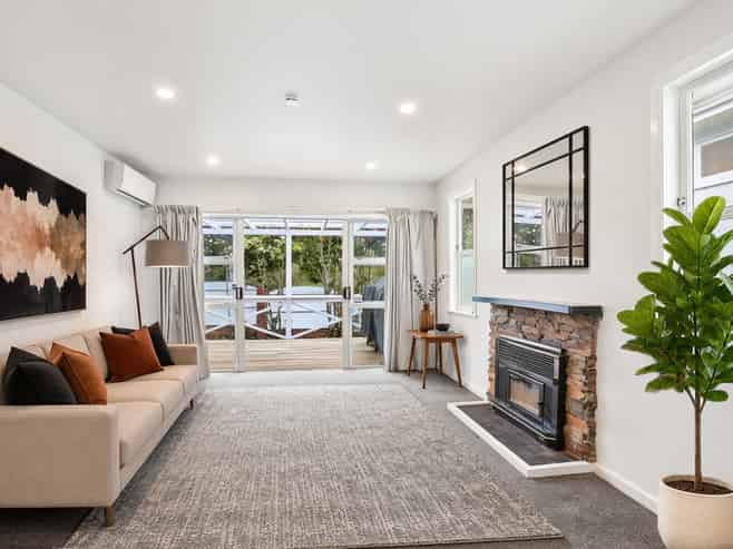 526 West Coast Road, Oratia